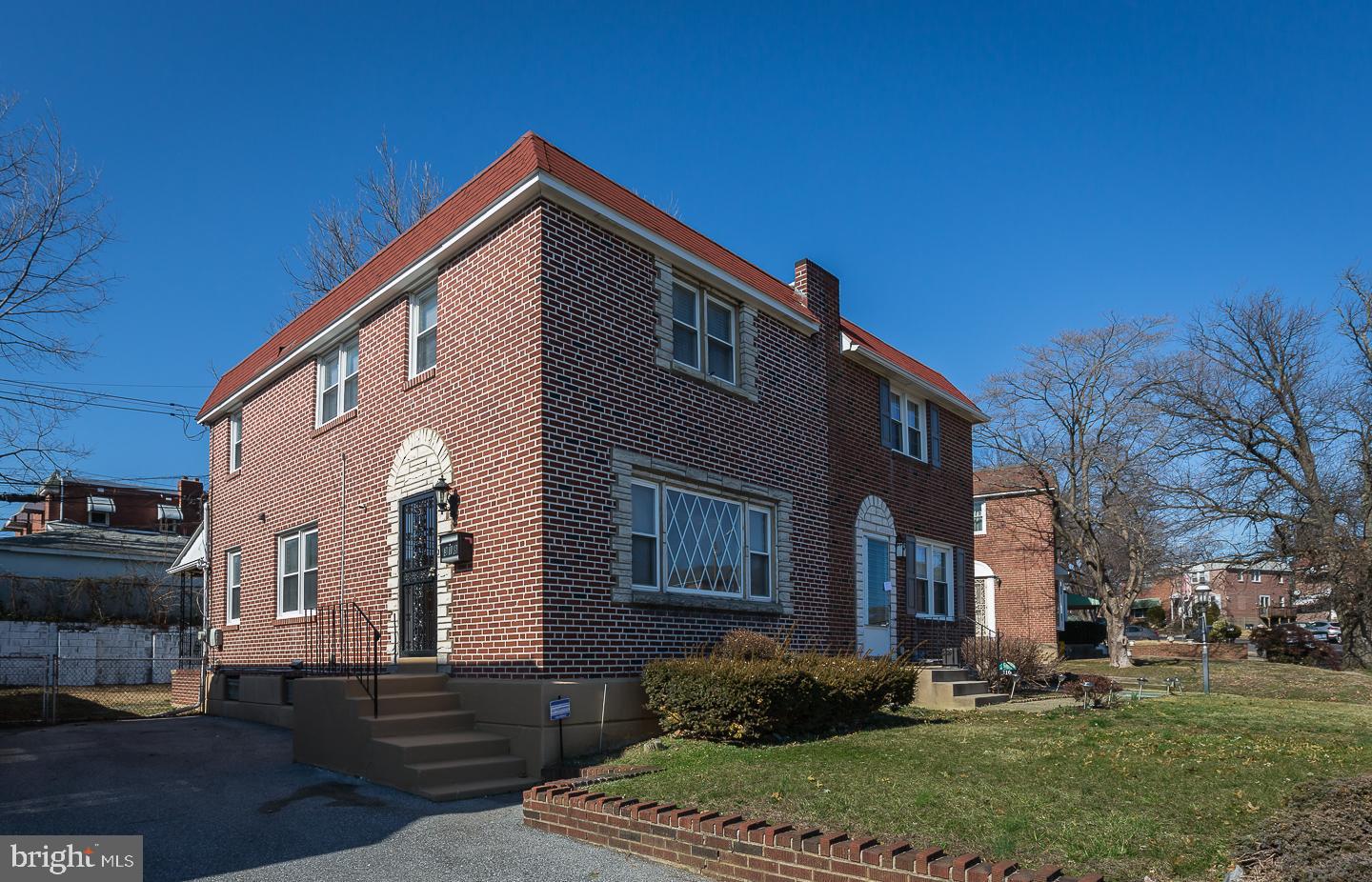 318 Laurel Road Sharon Hill, PA 19079 - Photo 1 of 35 Private side entrance