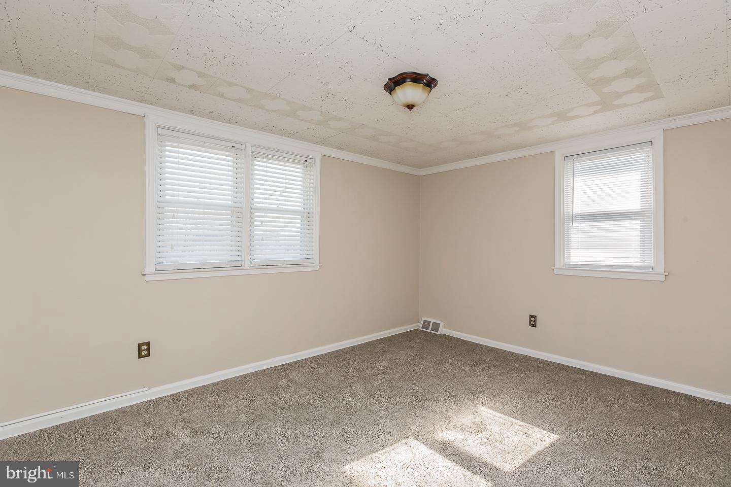318 Laurel Road Sharon Hill, PA 19079 - Photo 18 of 35 Master Bedroom