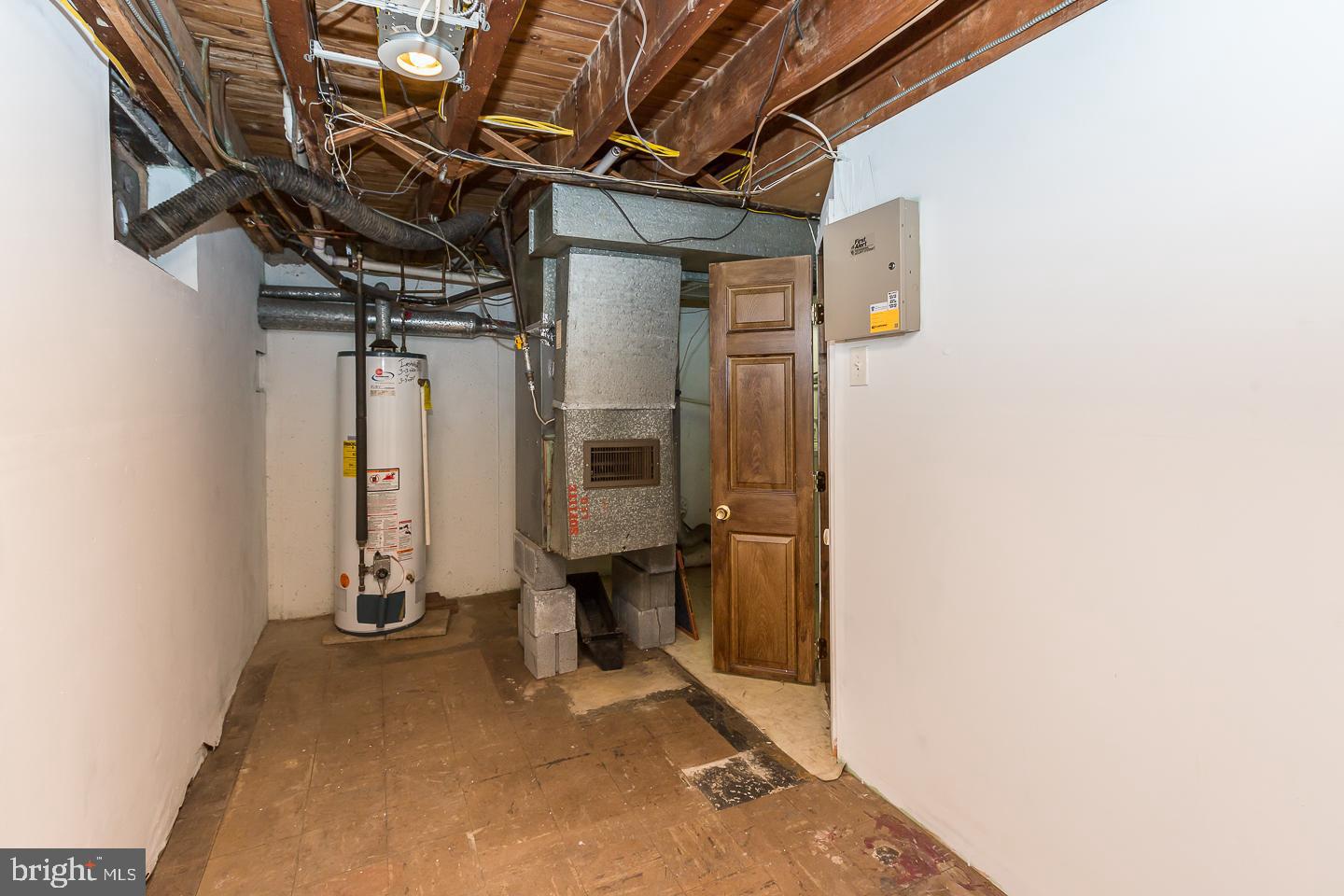 318 Laurel Road Sharon Hill, PA 19079 - Photo 29 of 35 Furnace