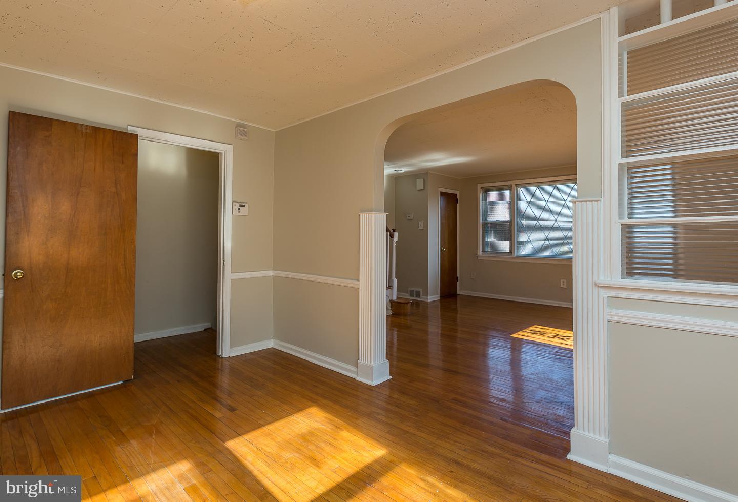 318 Laurel Road Sharon Hill, PA 19079 - Photo 8 of 35 Gallery Image 8