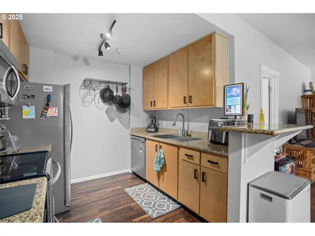 $312,000 | 10800 Southeast 17th Circle, Unit B23, Vancouver, WA 98664