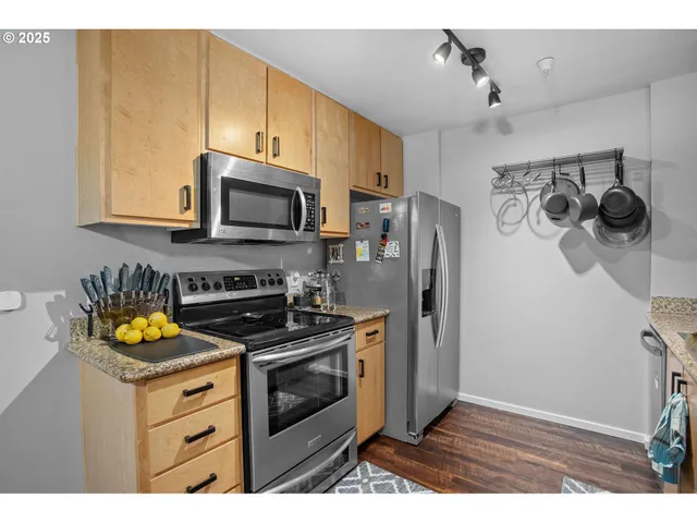 $312,000 | 10800 Southeast 17th Circle, Unit B23, Vancouver, WA 98664