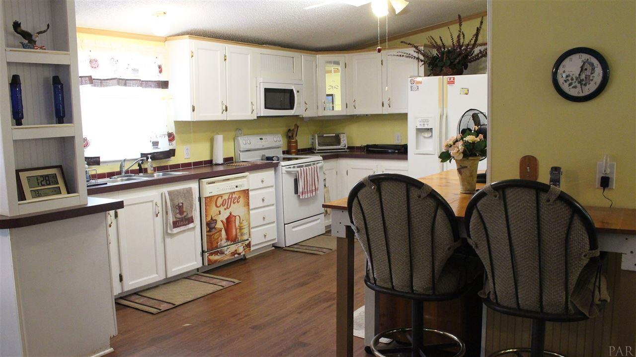 7093 Heath Road Milton, FL 32570 - Photo 13 of 30 Gallery Image 13