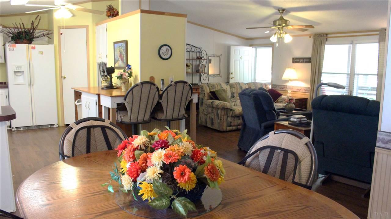 7093 Heath Road Milton, FL 32570 - Photo 15 of 30 Gallery Image 15