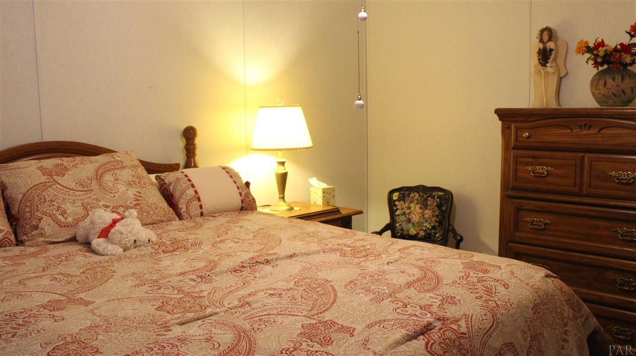 7093 Heath Road Milton, FL 32570 - Photo 22 of 30 Gallery Image 22