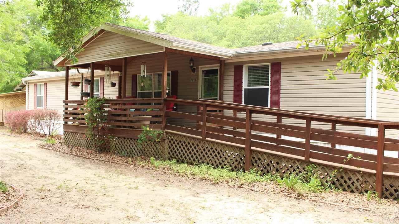 7093 Heath Road Milton, FL 32570 - Photo 3 of 30 Gallery Image 3