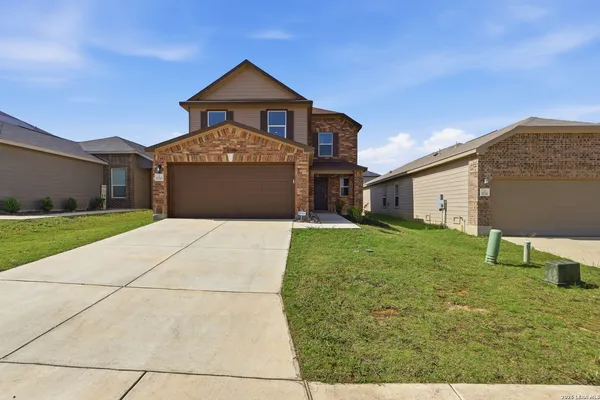 $2,095 | 11745 Red Pheasant, San Antonio, TX 78245