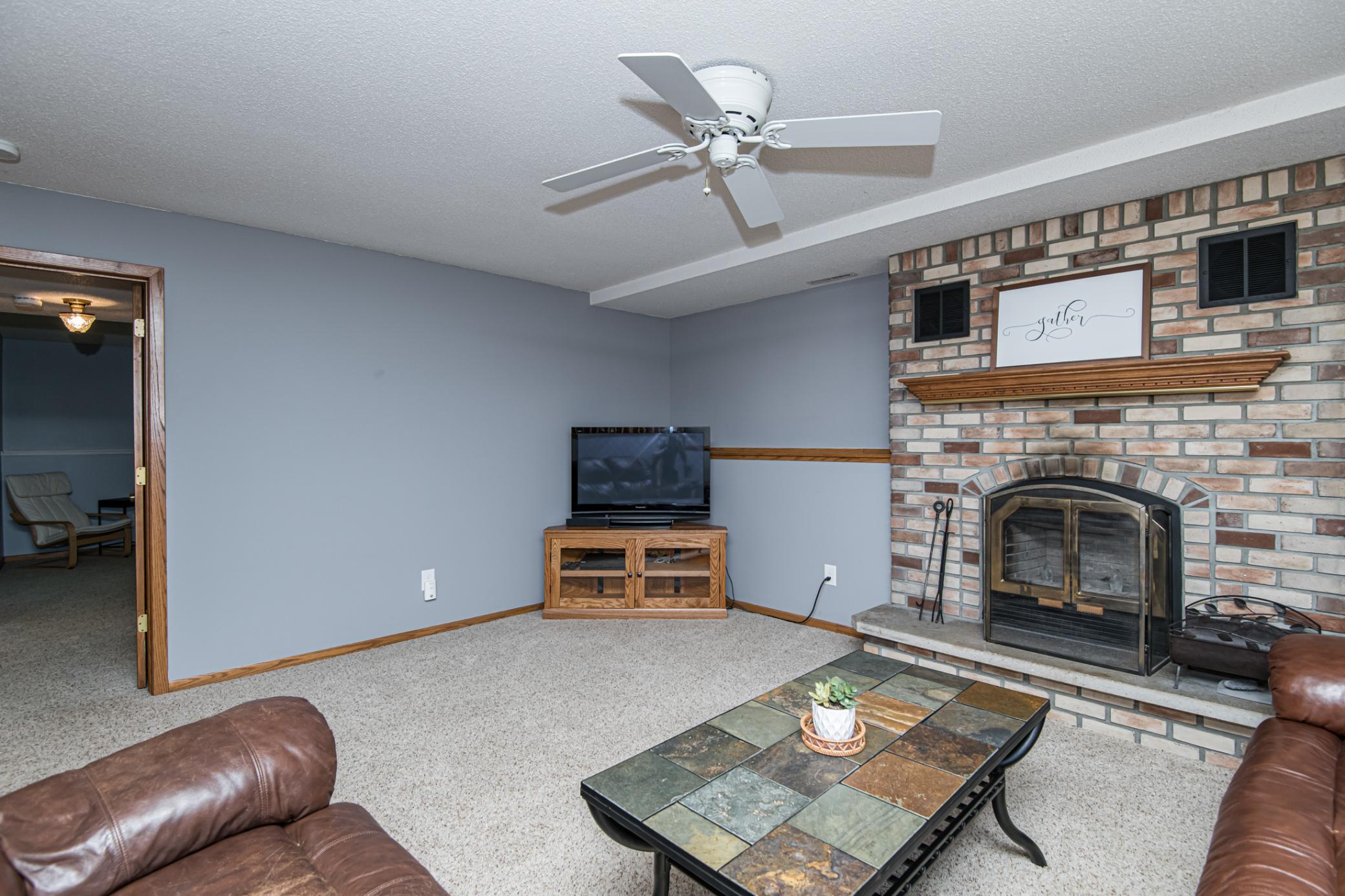 5717 Stapleton Lane Northwest Rochester, MN 55901 - Photo 22 of 36
