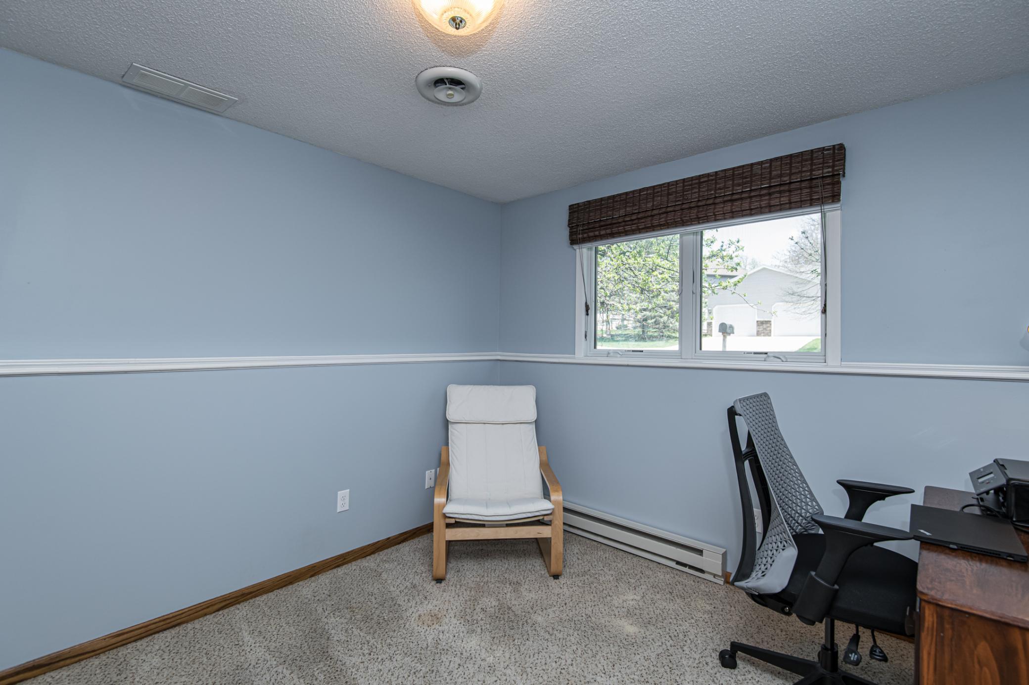 5717 Stapleton Lane Northwest Rochester, MN 55901 - Photo 23 of 36