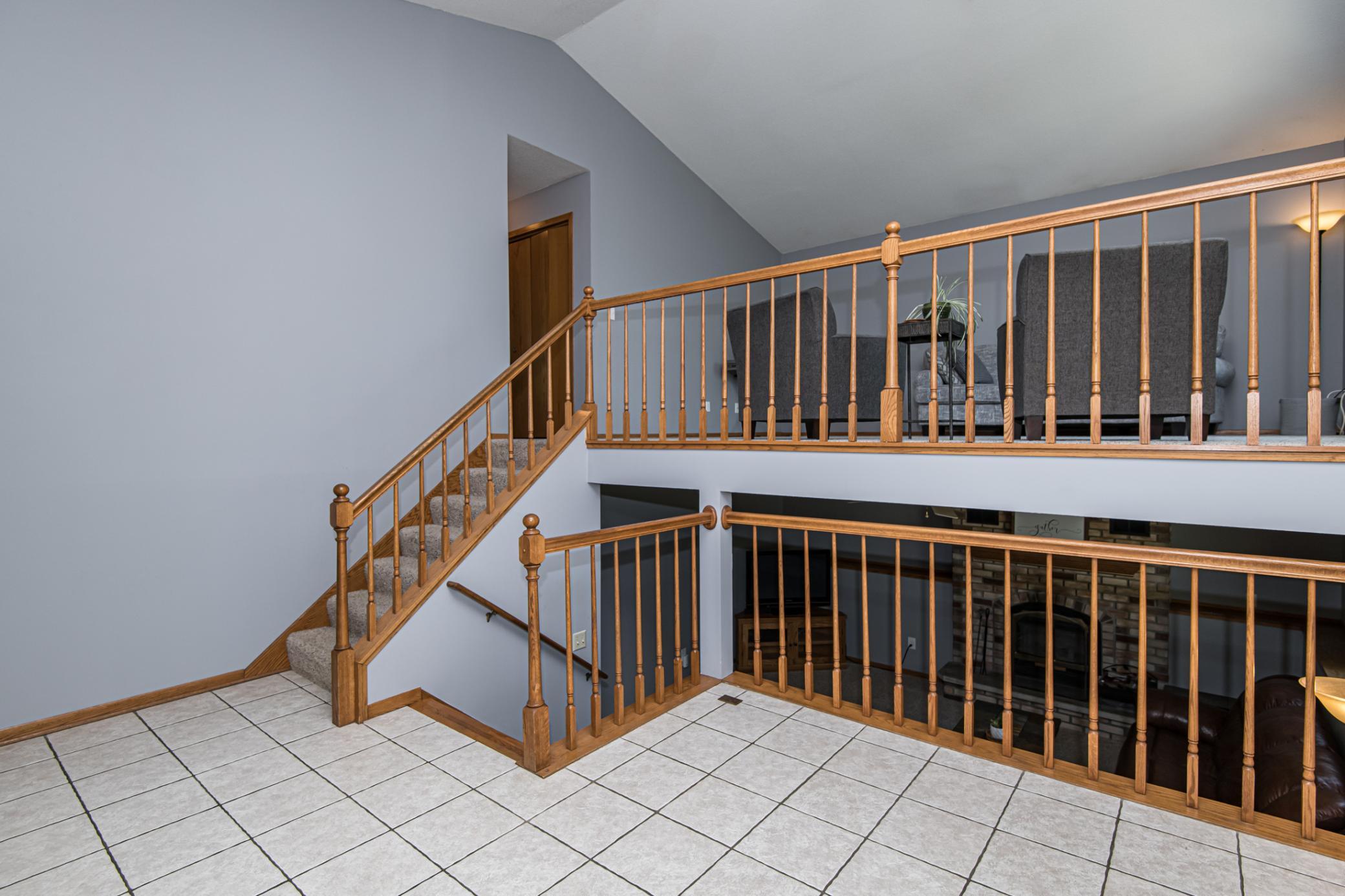 5717 Stapleton Lane Northwest Rochester, MN 55901 - Photo 6 of 36