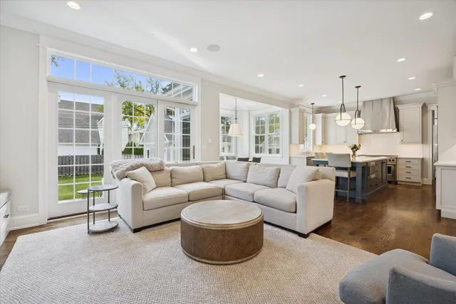 $2,075,000 | 217 South Bodin Street, Hinsdale, IL 60521