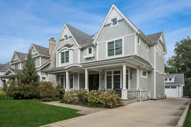 $2,075,000 | 217 South Bodin Street, Hinsdale, IL 60521