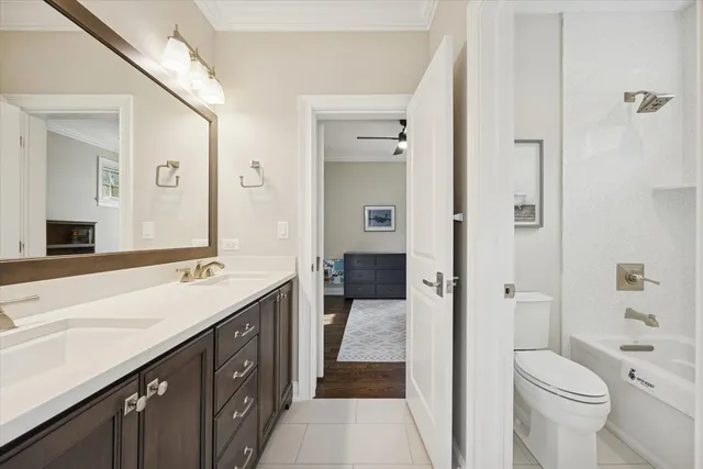 $2,075,000 | 217 South Bodin Street, Hinsdale, IL 60521