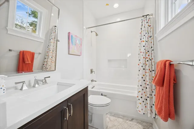 $2,075,000 | 217 South Bodin Street, Hinsdale, IL 60521