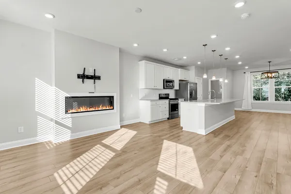 $3,000 | 1226 Tice Lane, North Charleston, SC 29405