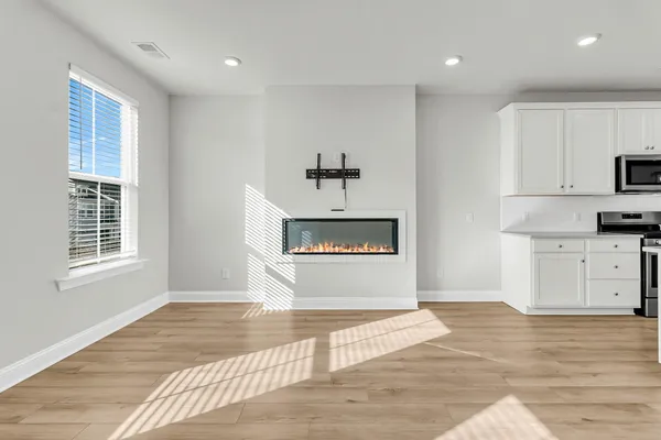 $3,000 | 1226 Tice Lane, North Charleston, SC 29405