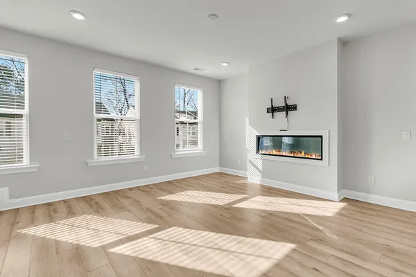 $3,000 | 1226 Tice Lane, North Charleston, SC 29405