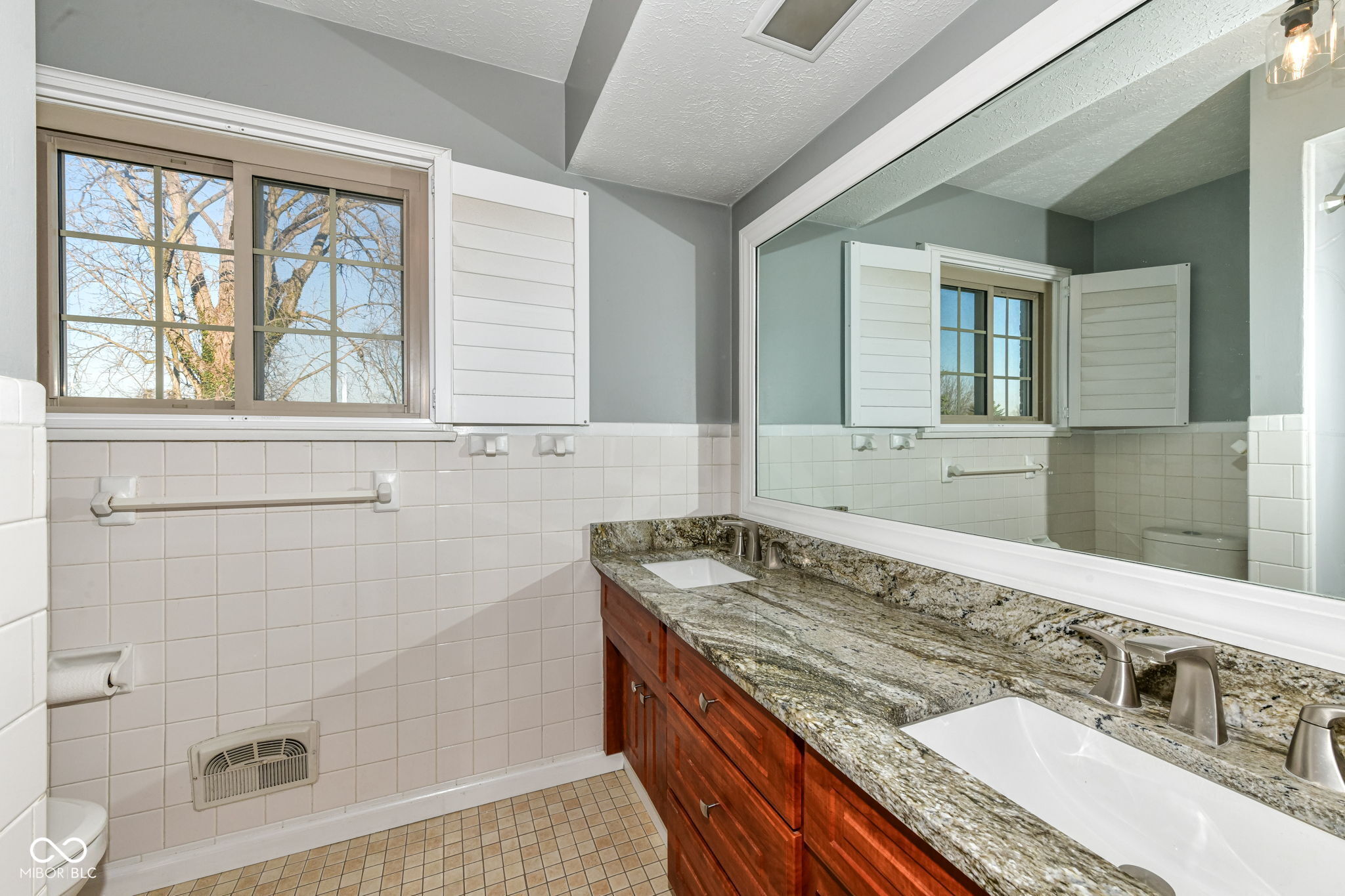 5319 Brendonridge Road Indianapolis, IN 46226 - Photo 23 of 33