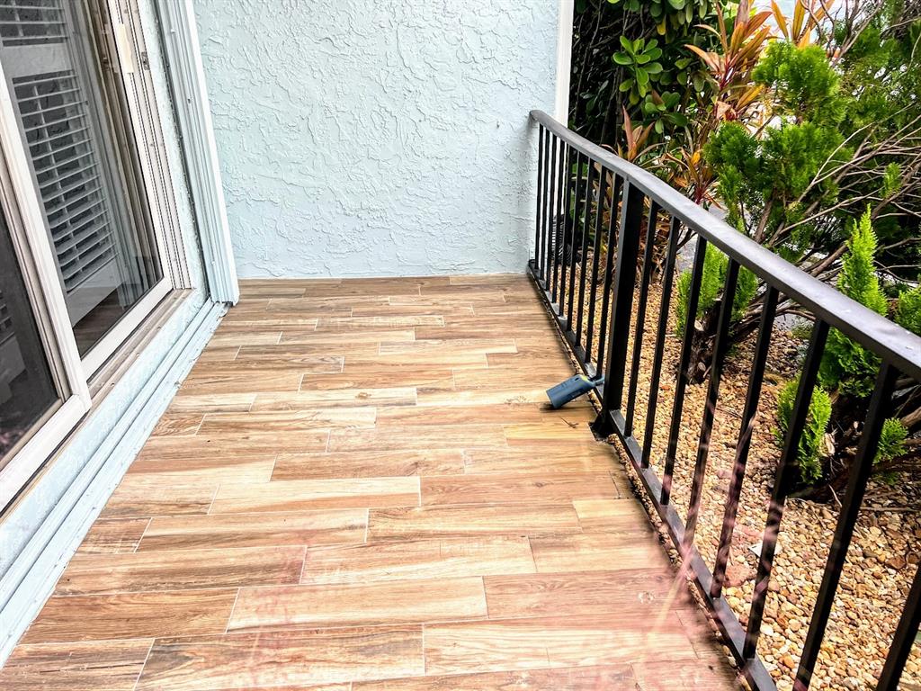 3002 Northeast 5th Terrace, Unit 102B Wilton Manors, FL 33334 - Photo 29 of 44 a view of entryway