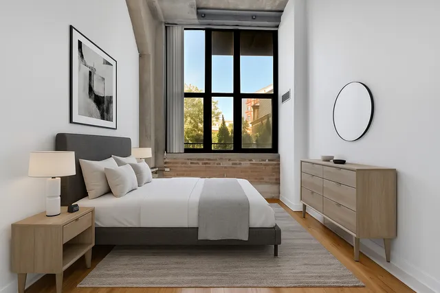 $410,000 | 320 East 21st Street, Unit 204, Chicago, IL 60616