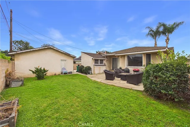 $950,000 | 1331 East Marshall Place, Long Beach, CA 90807