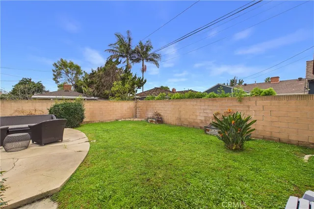 $950,000 | 1331 East Marshall Place, Long Beach, CA 90807