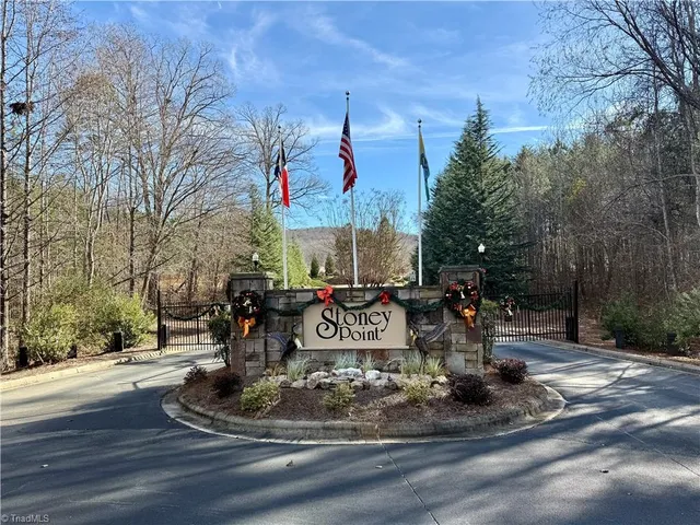 $75,000 | 200 Harbor Drive East, Lexington, NC 27292