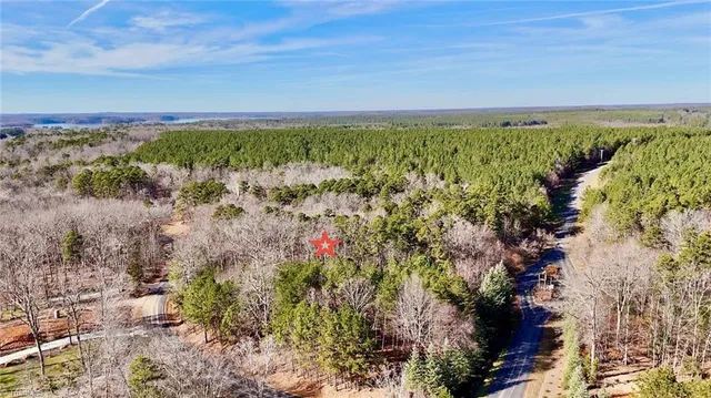 $75,000 | 200 Harbor Drive East, Lexington, NC 27292