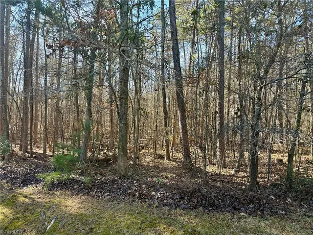 $75,000 | 200 Harbor Drive East, Lexington, NC 27292