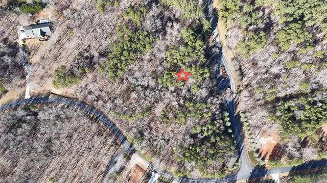 $75,000 | 200 Harbor Drive East, Lexington, NC 27292