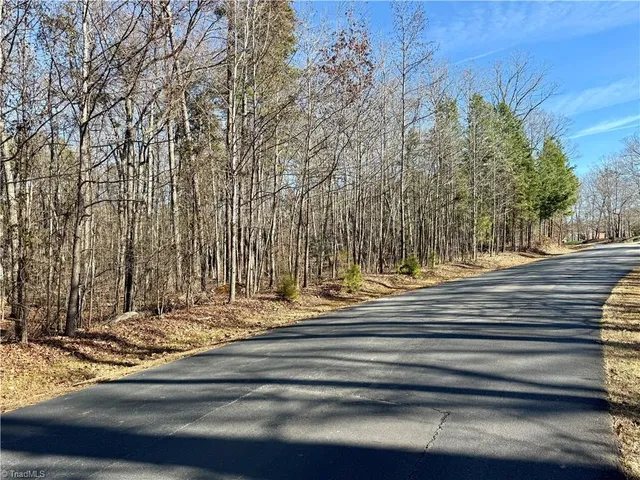 $75,000 | 200 Harbor Drive East, Lexington, NC 27292