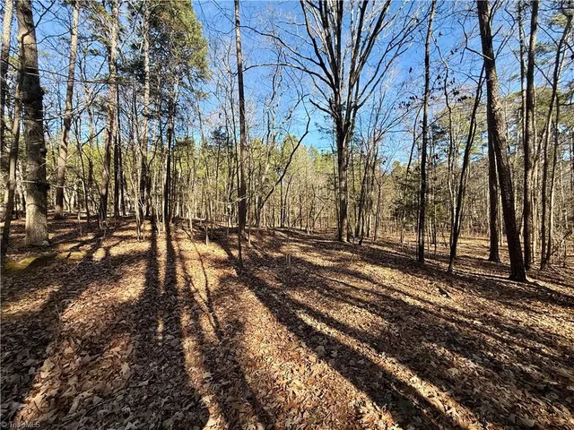 $75,000 | 200 Harbor Drive East, Lexington, NC 27292