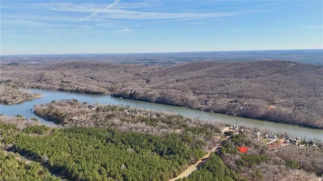 $75,000 | 200 Harbor Drive East, Lexington, NC 27292