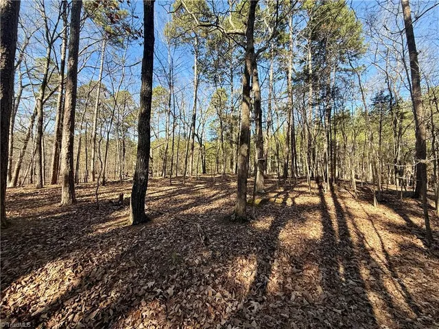 $75,000 | 200 Harbor Drive East, Lexington, NC 27292