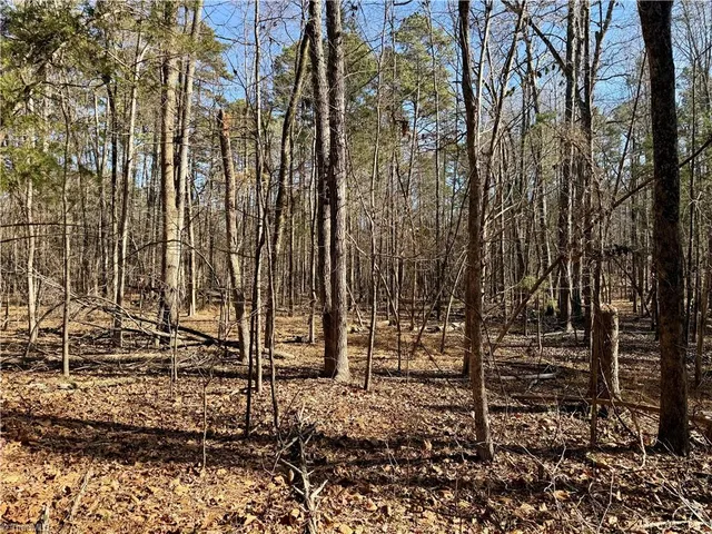 $75,000 | 200 Harbor Drive East, Lexington, NC 27292