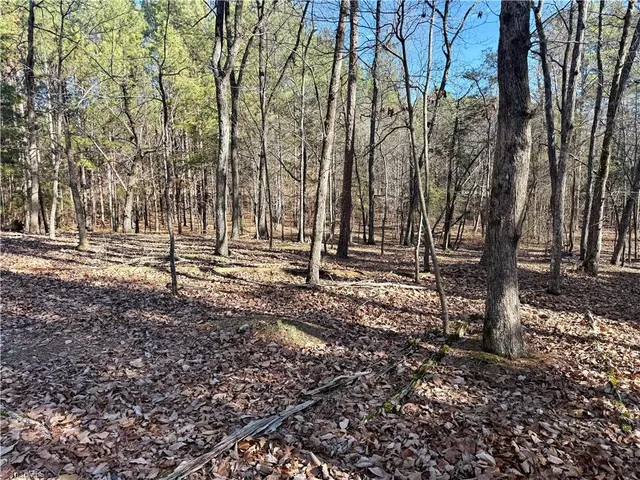 $75,000 | 200 Harbor Drive East, Lexington, NC 27292