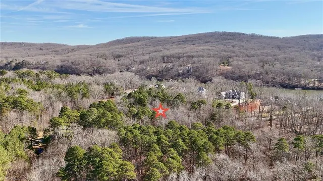 $75,000 | 200 Harbor Drive East, Lexington, NC 27292