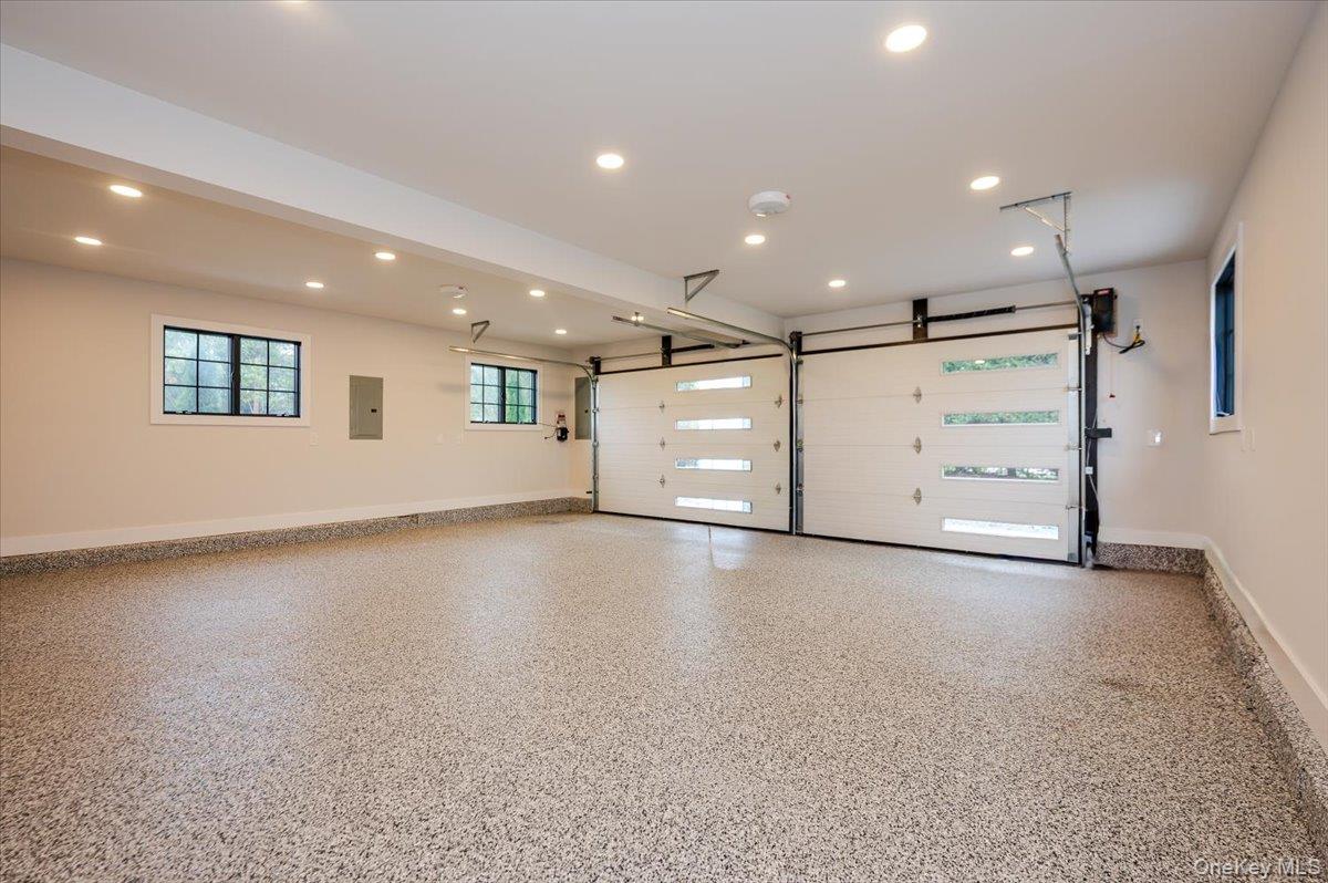 147 West Bayberry Road Islip, NY 11751 - Photo 28 of 31 a view of a livingroom with an empty space