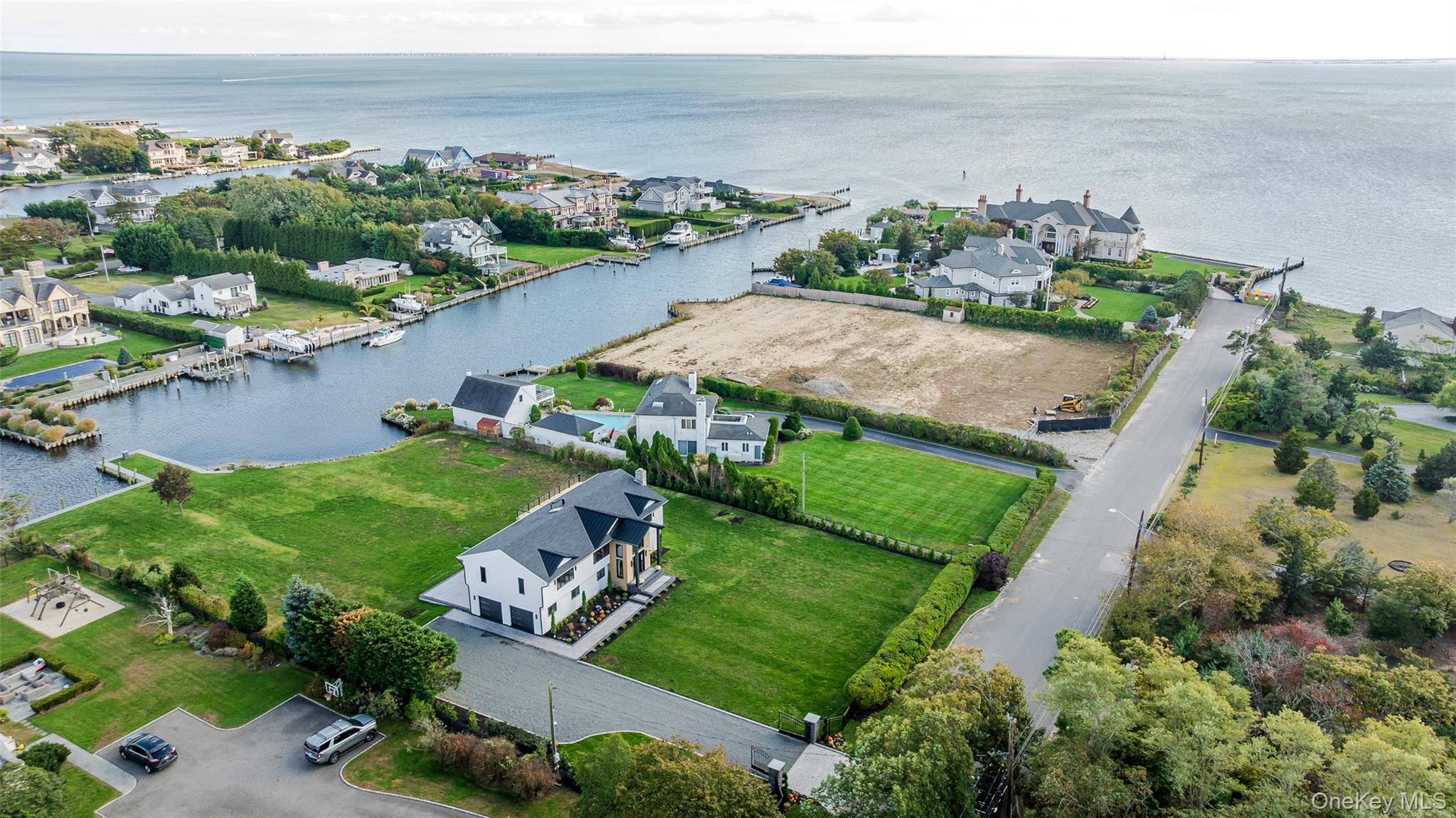 147 West Bayberry Road Islip, NY 11751 - Photo 30 of 31 an aerial view of a house with a garden