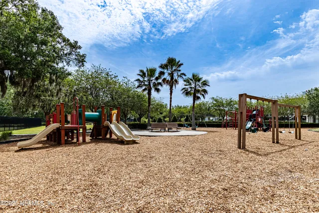 $1,350 | 575 Oakleaf Plantation Parkway, Unit 903, Orange Park, FL 32065