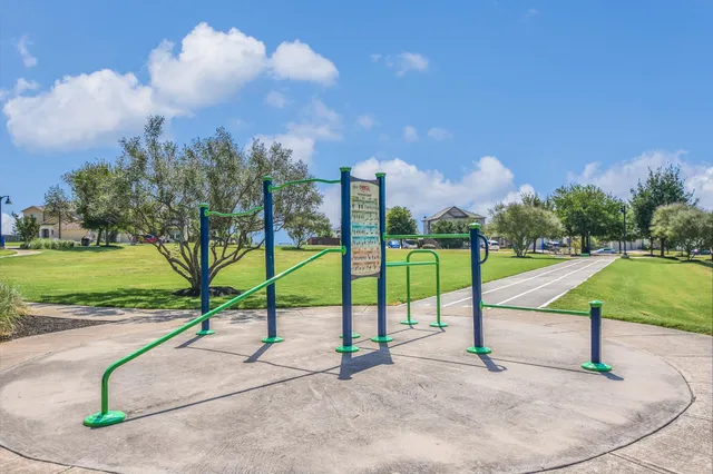 $2,200 | 322 Vermillion Marble Trail, Buda, TX 78610