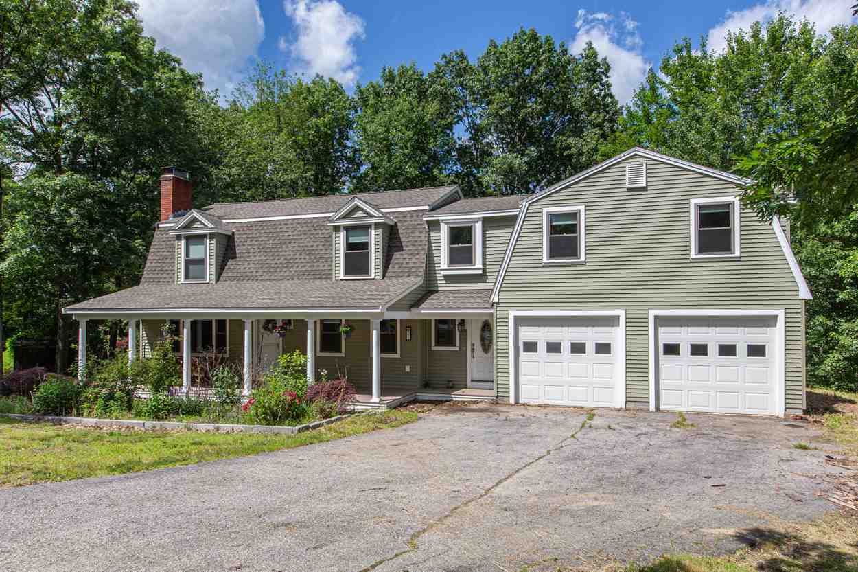 21 Kelley Road Londonderry, NH 03053 - Photo 3 of 36