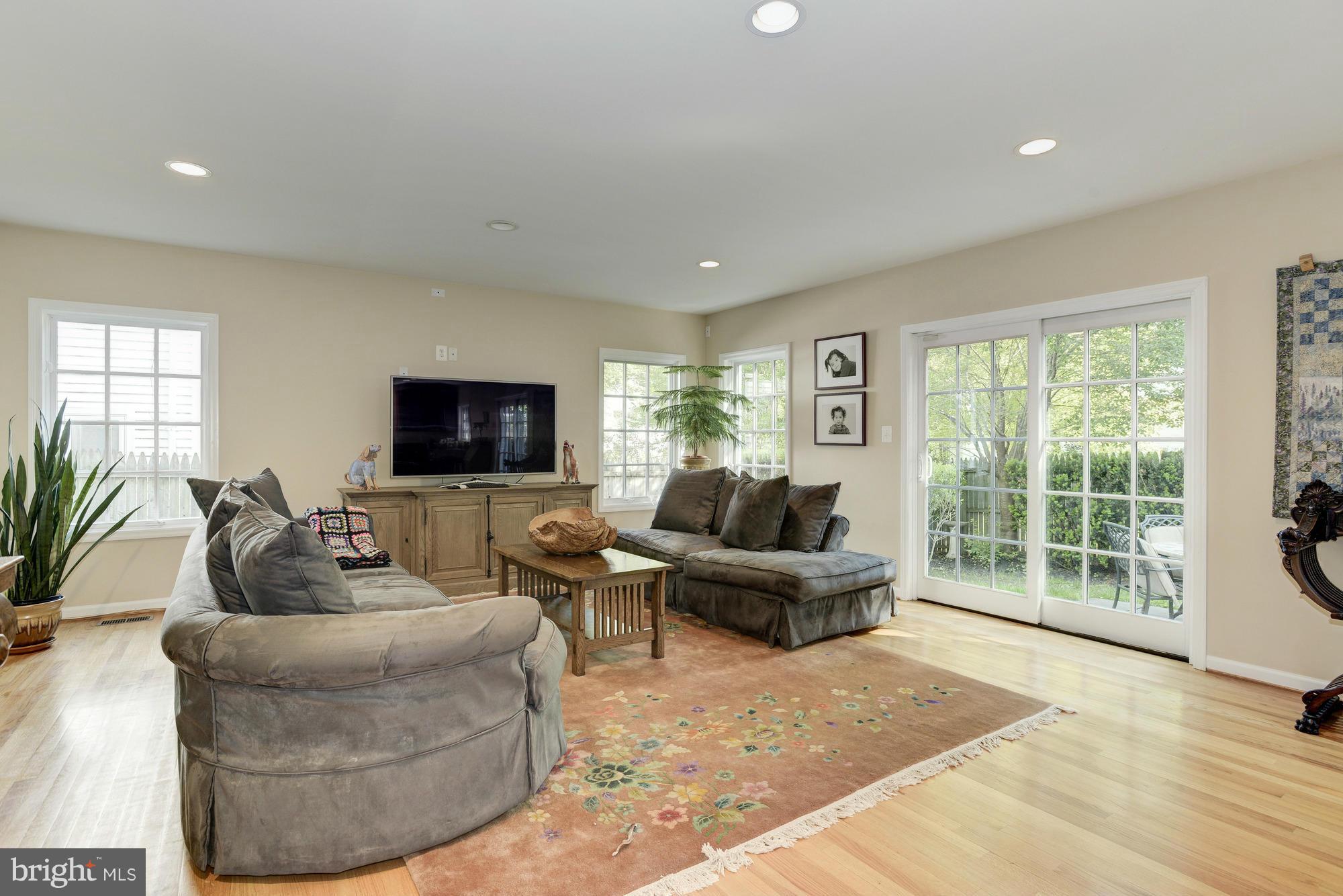 4611 Merivale Road Chevy Chase, MD 20815 - Photo 16 of 30 Family Room