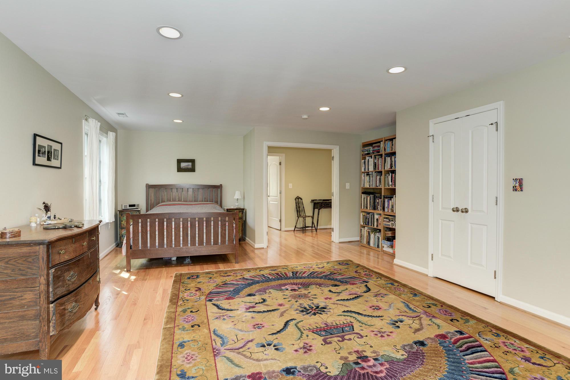 4611 Merivale Road Chevy Chase, MD 20815 - Photo 19 of 30 Bedroom (Master)