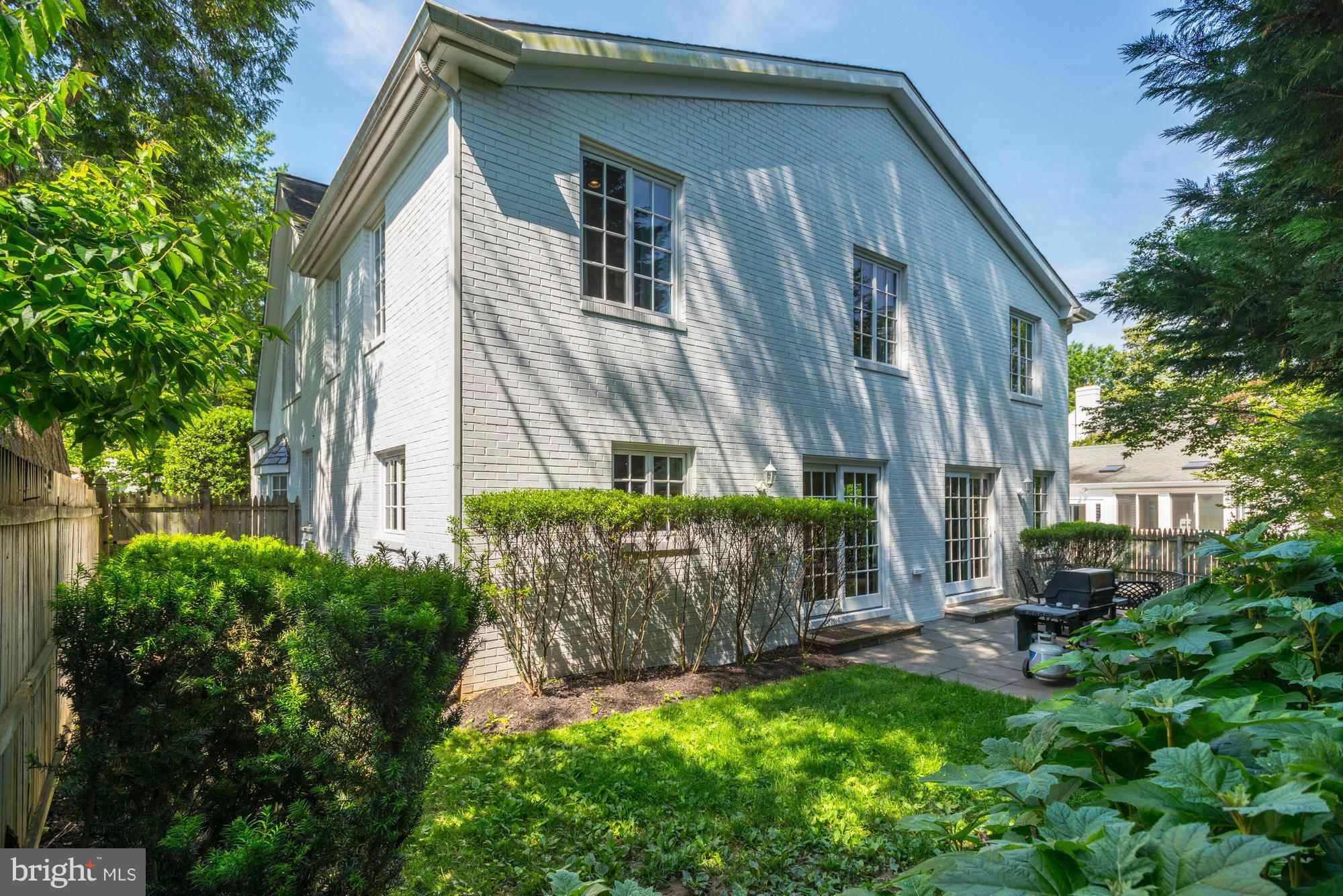 4611 Merivale Road Chevy Chase, MD 20815 - Photo 29 of 30 Exterior (Rear)