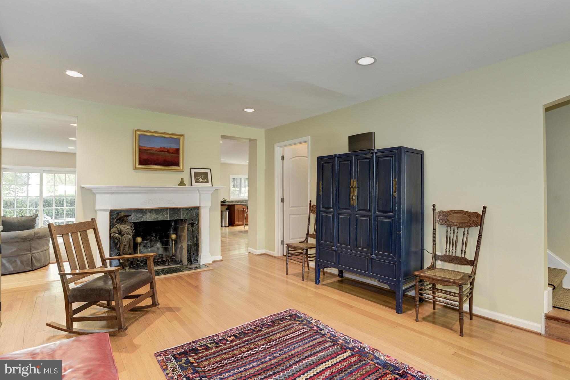 4611 Merivale Road Chevy Chase, MD 20815 - Photo 6 of 30 Living Room