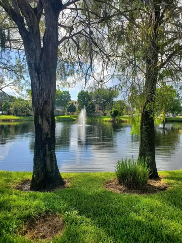 $2,250 | 2464 Waterside Drive, Lake Worth, FL 33461