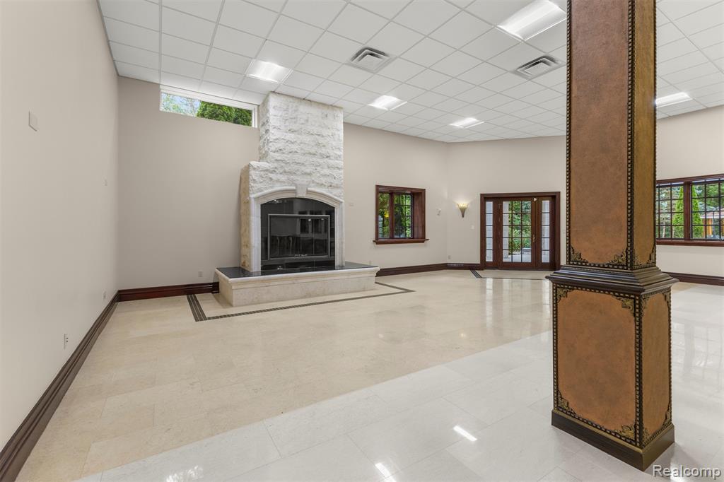 18585 Sheldon Road Northville, MI 48168 - Photo 72 of 98