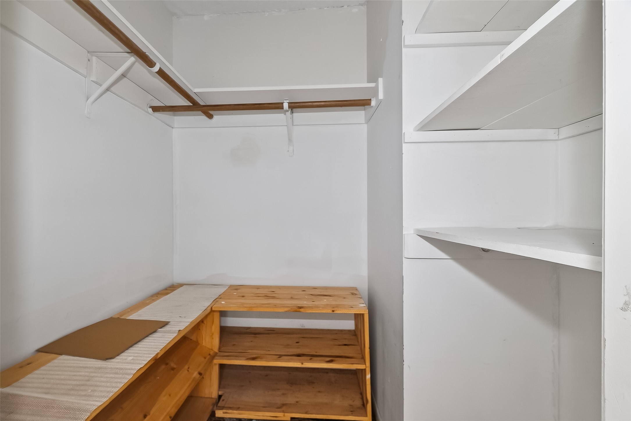 20706 Emerald Street Prairie View, TX 77484 - Photo 32 of 47 a view of an empty room