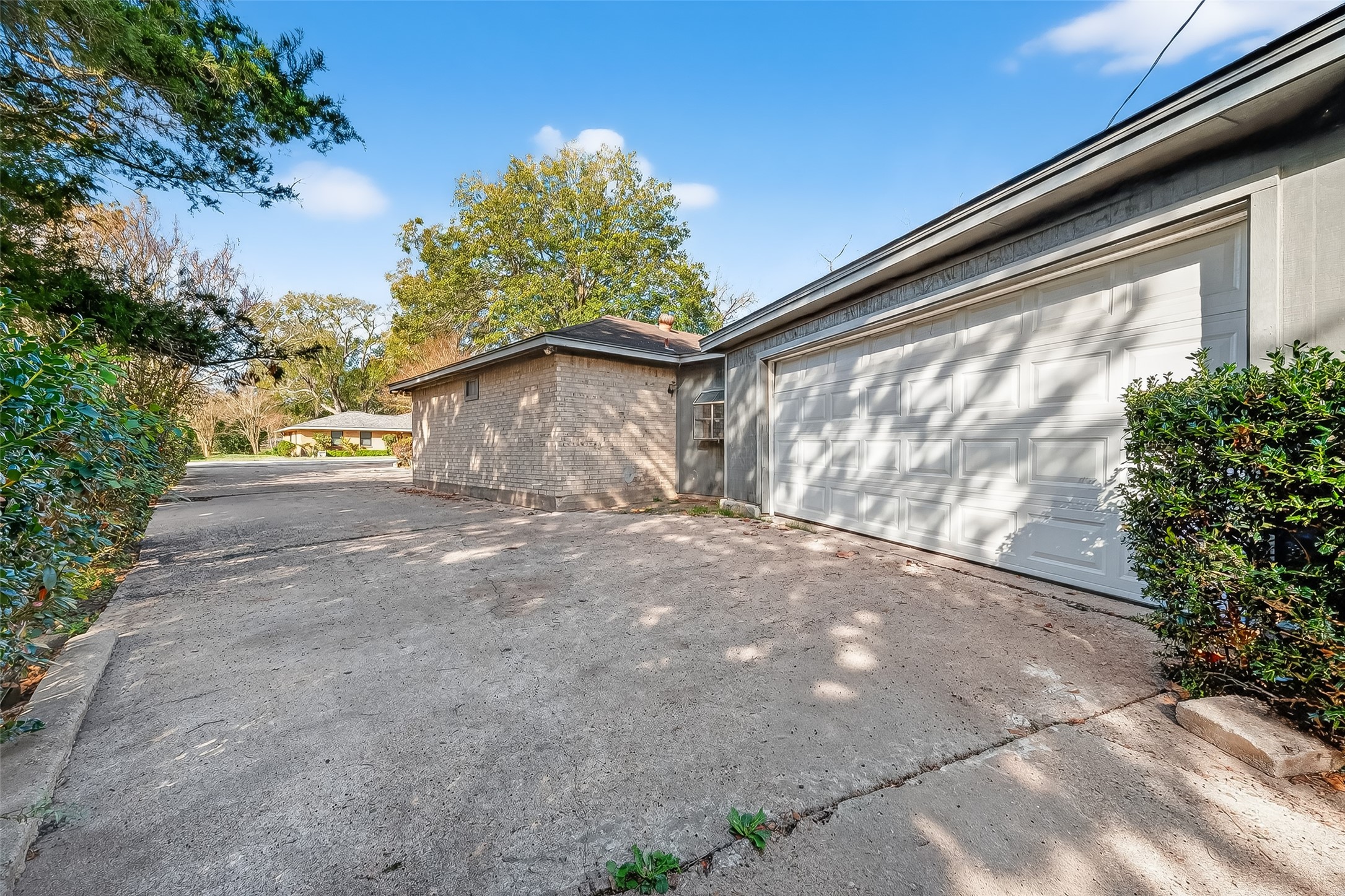 20706 Emerald Street Prairie View, TX 77484 - Photo 5 of 47 a view of a house with a yard